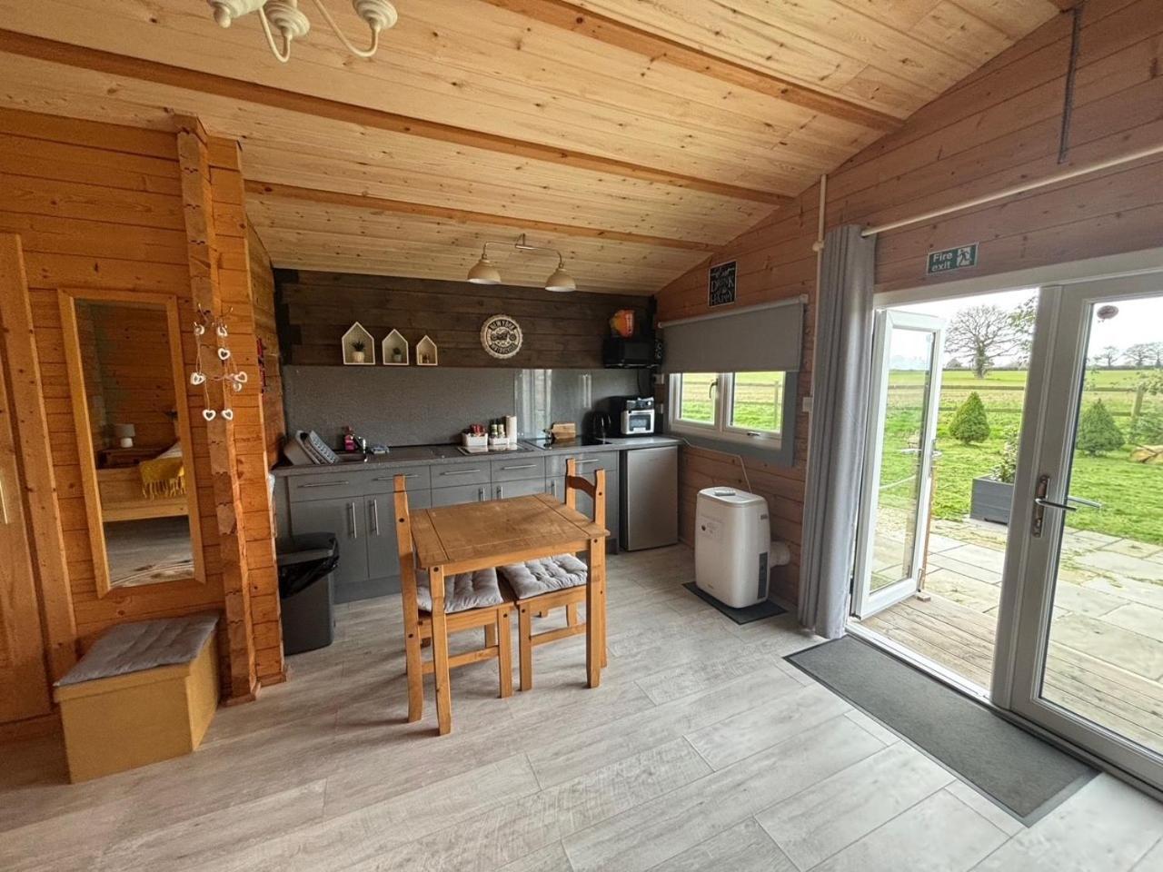 Rife Lodges Arundel Esterno foto